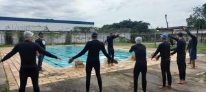 Menores infractores reciben clases de nataci&oacute;n en R&iacute;o de Janeiro, Brasil