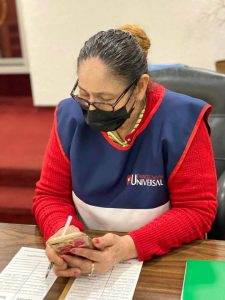 Palabras de fortaleza a través de una llamada telefónica