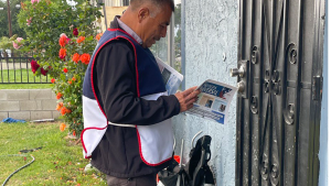 El EVG en Ontario, CA salieron a las calles donde compartieron el testimonio que Dios realizó en sus vidas